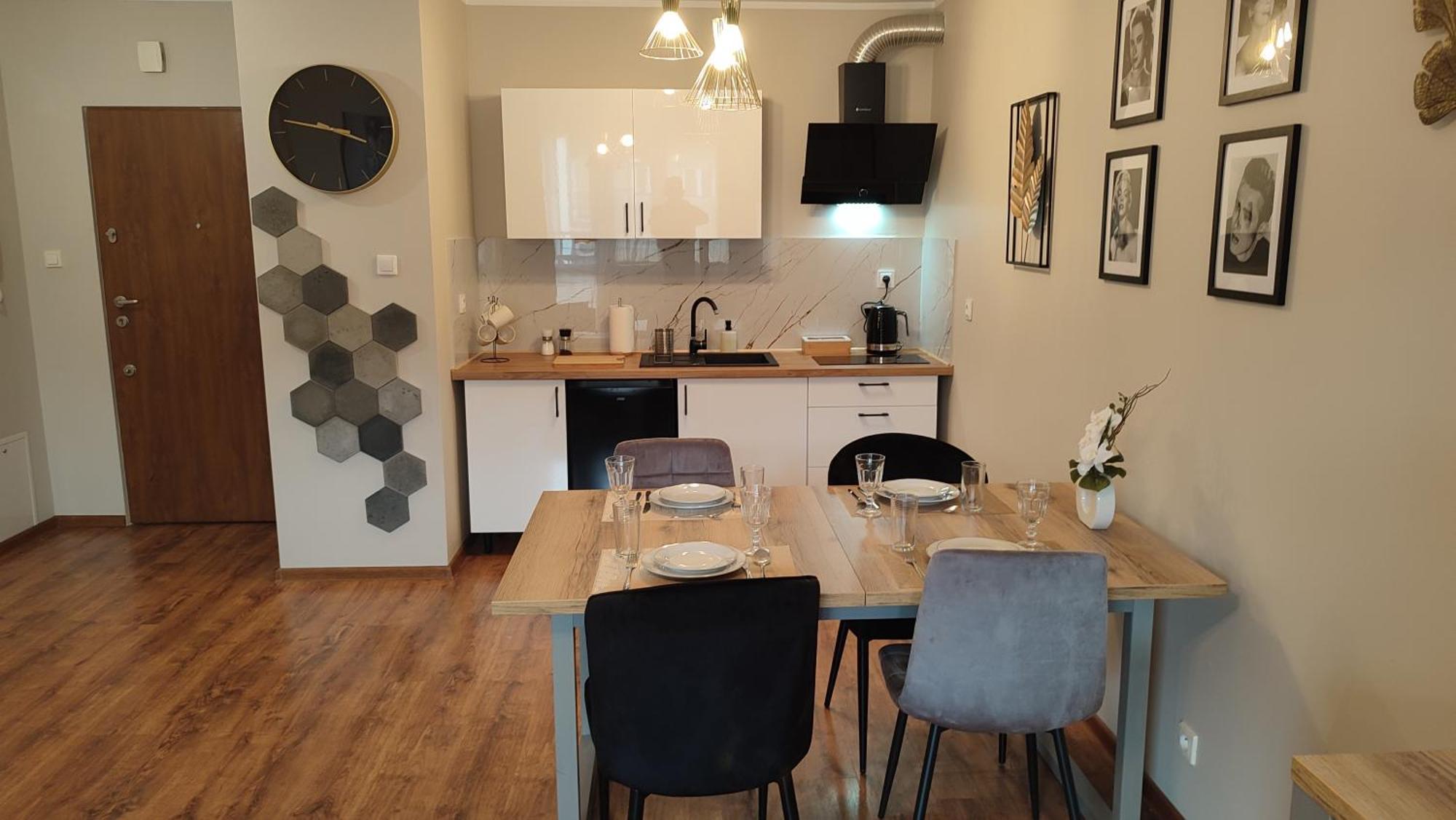Apartament Reja ววอตซวาเวก ภายนอก รูปภาพ
